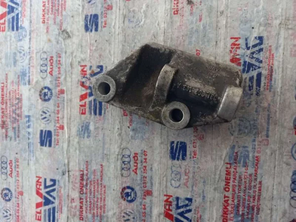 03L903143A | Şarj Dinamosu Ayağı VAG