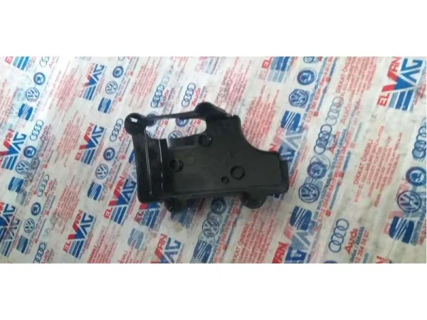 05C103729 | Üst Külbütör Kapağı | VW Golf, Polo - Audi A1, A3 - Seat Arona, Ateca VAG