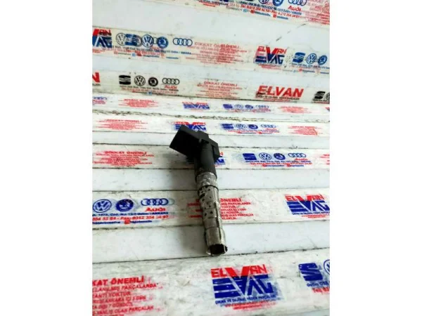 066905100D | VW Passat Bobin VAG