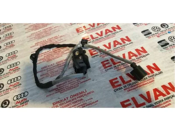 1K0971461M | Motor Isı Kalkanı | VW Golf, Touran - Audi A3, Q3 - Seat Leon VAG