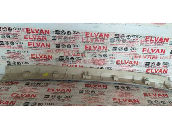 1K6867617C | VW Golf Arka Tavan Döşeme Çıtası VAG