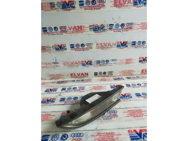 1K8953041E | VW Scirocco Sol Tampon Sinyali VAG