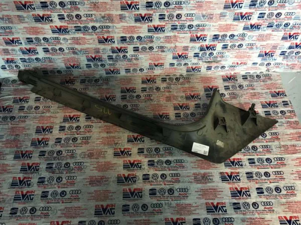 1Z1863484 | Skoda Octavia Sağ Ön Eşik Plastiği VAG