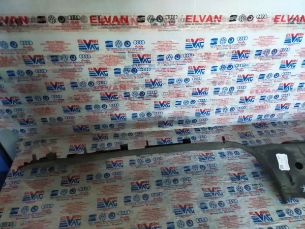 2H0863726C | Basamak Çıtası VAG