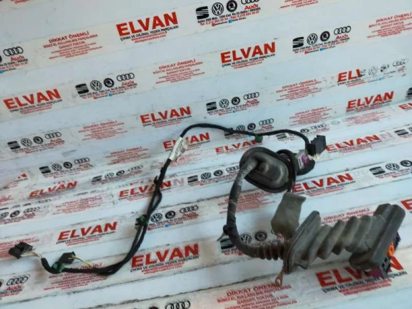 2K5971121AC | Kapı Tesisatı VAG