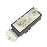 357919506A | VW Jetta Fan Kontrol Ünitesi - 4