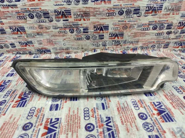 3G0941661H | VW Passat Sol Sis Farı VAG