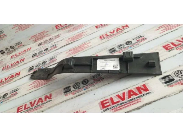 5G0868224B | Sağ Ön Direk Kaplaması | VW E-Golf, Golf VAG