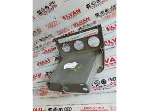 5M0820039 | Torpido Gözü Çerçevesi VAG