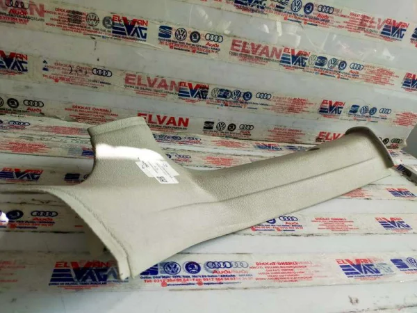 6K6867246 | Sağ Arka Direk Üst Kaplaması | VW Polo - Seat Cordoba, Ibiza VAG