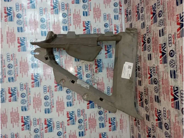 3B5868594E | VW Passat Arka Sağ Kelebek Cam İç Kaplaması VAG