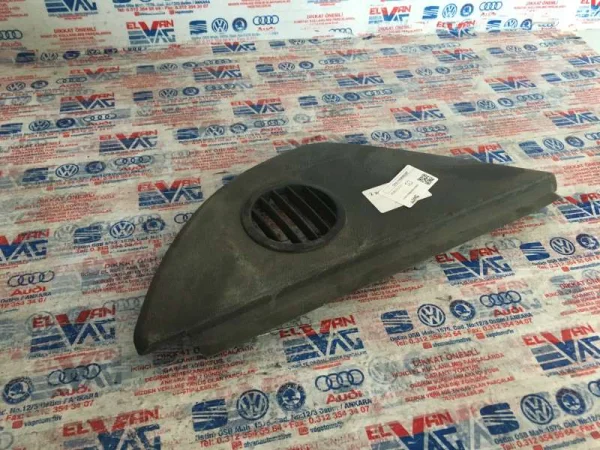 7H0858035F | VW Transporter Sol Ön Göğüs Yan Kapağı VAG