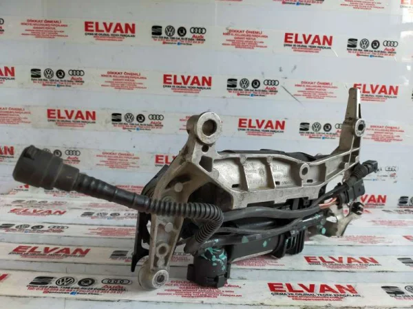 7L0616765 | Havalı Süspansiyon Kompresör Hortumu VAG