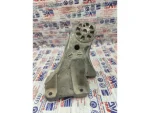 7L6199308D | Sağ Motor Kulak Braketi | VW Touareg - Audi Q7 - 1