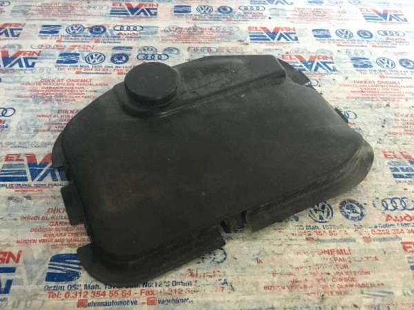 8E0837915A | Audi A4 Kapı Kilit Silindir Kapağı VAG