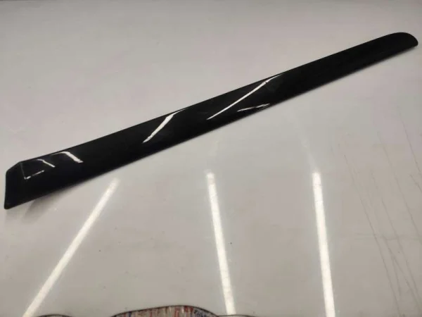 8E0867409G | Audi A4 Sol Ön Kapı Çıtası VAG