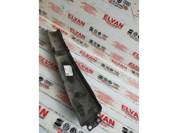 8L4853290 | Audi A3 Sağ Dış Kapı Direk Çıtası VAG
