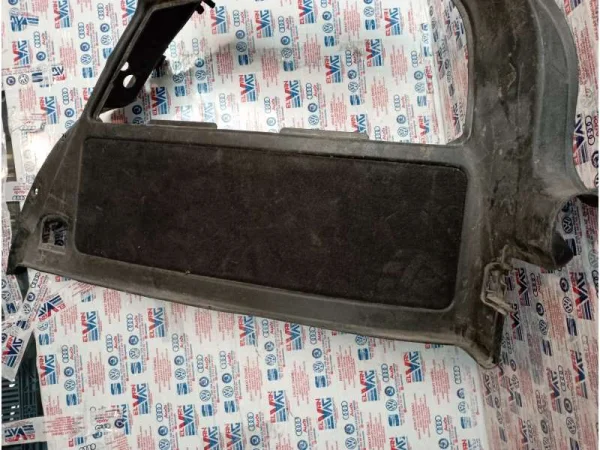 8L4863880 | Audi A3 Sağ Bagaj Yan Döşemesi VAG
