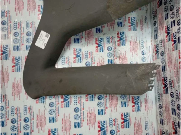 8L4867288 | Audi A3 Sağ Arka İç Direk Kaplaması VAG