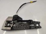 8U1837885 | Dış Kapı Kolu Bağlantı Braketi | Audi Q3, RS Q3 - 1