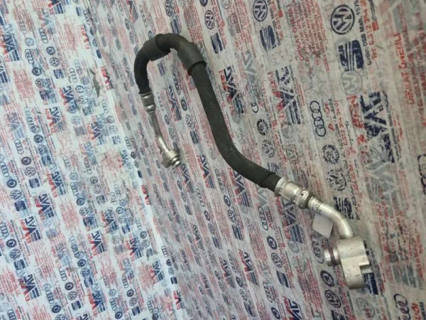 8W0816721D | Audi A4 Hava Borusu VAG