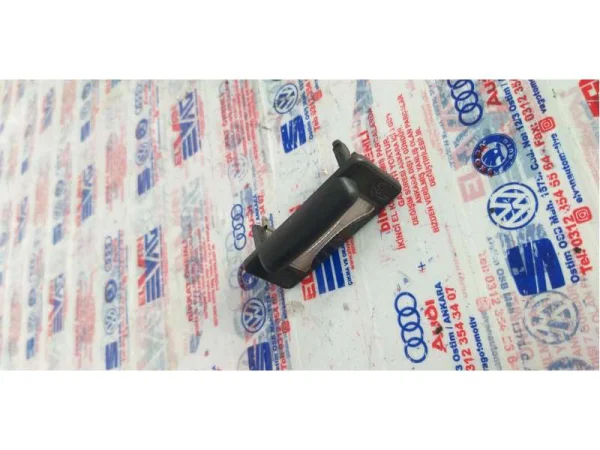TL68004083 | Plaka Aydınlatma VAG