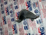 8P3827685B | Audi A3 Sol Bagaj Menteşe Kaplaması - 1