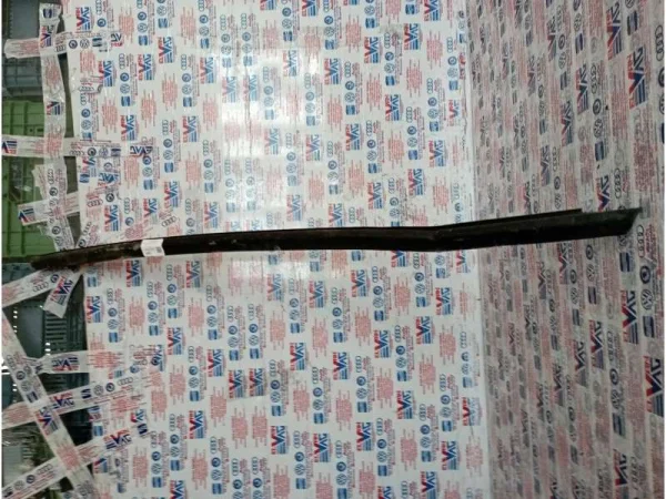 1K8837477 | Ön Kapı Cam Çıtası VAG