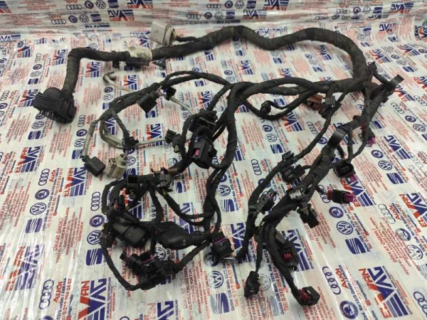 8K0973702D | VW Jetta Soket VAG