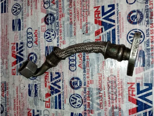 038145736AE | Turbo Yağlama Borusu VAG