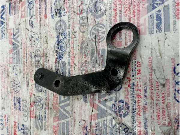 036103390B | Motor Kulak Braketi VAG