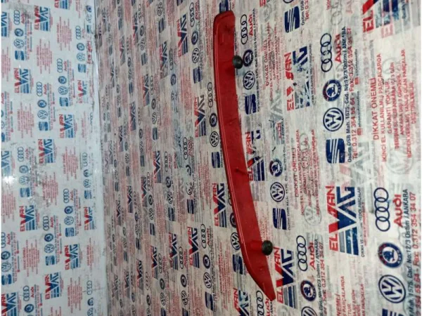 1P0945106D | Seat Leon Sağ Arka Tampon Reflektörü VAG