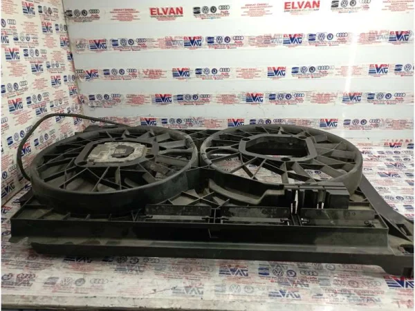 4E0121205B | Elektrikli Radyatör Fan Seti VAG