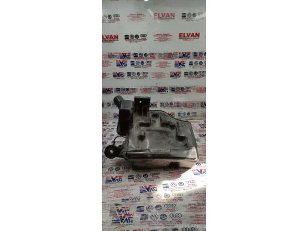 6R0955453D | VW Polo Silecek Suyu Deposu VAG