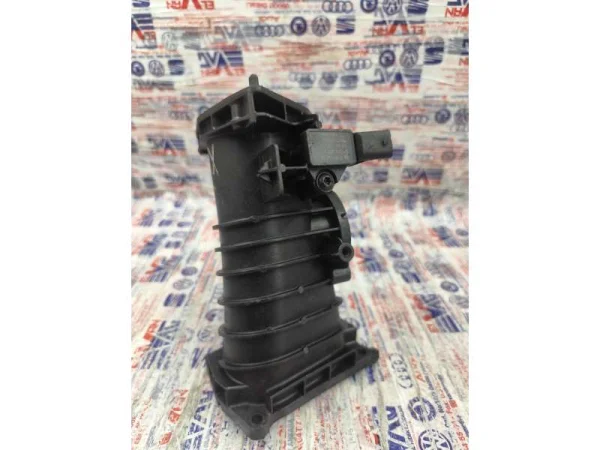 059145762AR | İntercooler Hortumu | Audi A4, A6, A7, Q7 VAG