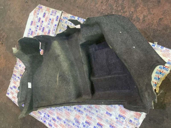 5C6867428 | VW Jetta Bagaj Yan Döşemesi VAG