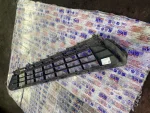 5G0853677A | Ön Tampon Orta Izgarası - 1