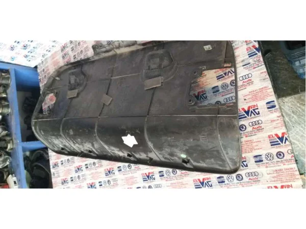 1M5867601B | Seat Leon Bagaj İç Kaplaması VAG