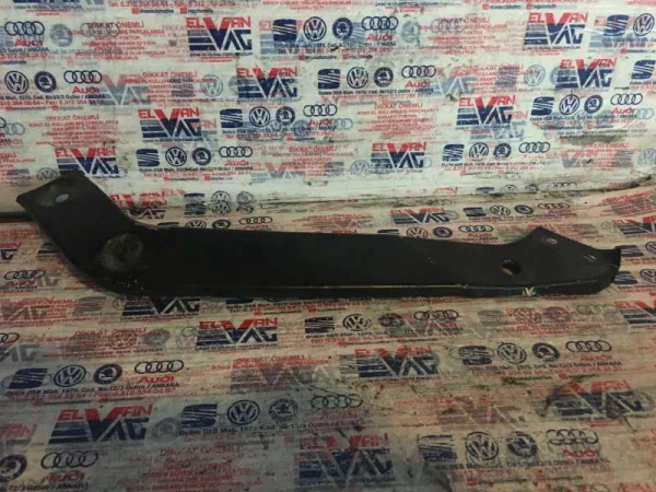 5NA805932 | Sağ Far Bağlantı Sacı VAG