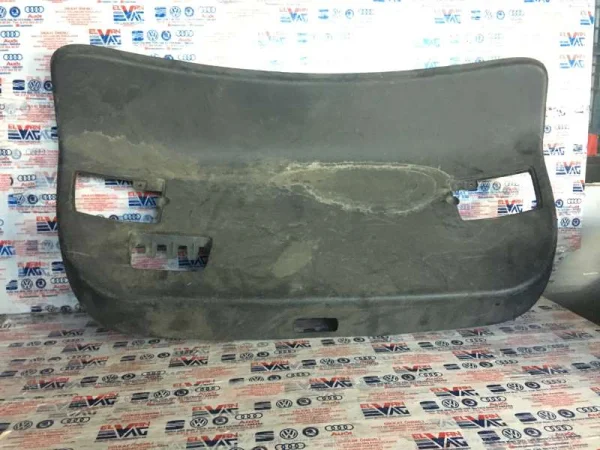6L5867606E | Arka Bagaj Kapağı İç Döşemesi VAG