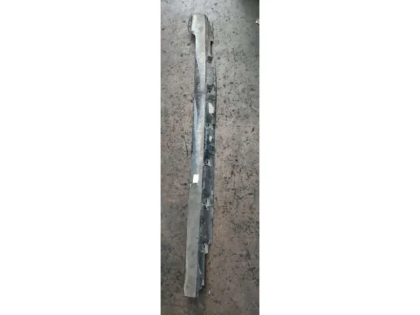 3G0853857F | VW Passat Sol Marşpiyel Çıtası VAG
