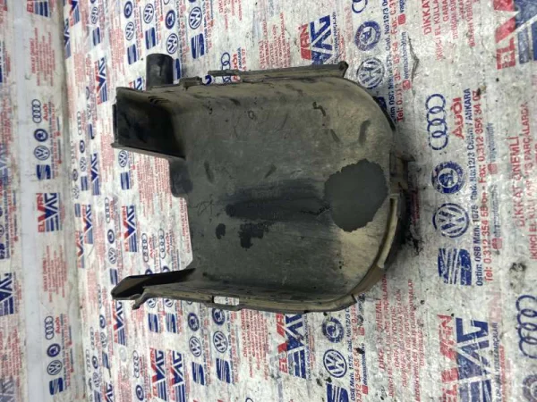 1K0721388R | VW Jetta Debriyaj Üst Merkezi VAG