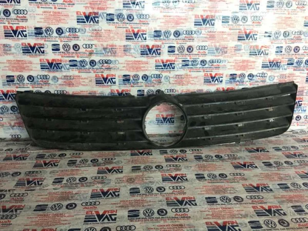 3B0853653C | VW Passat Ön Panjur VAG