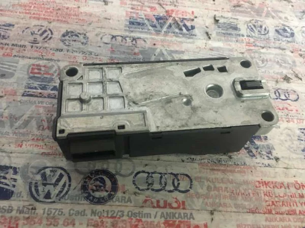 3Q0907561 | Radar Sensörü VAG
