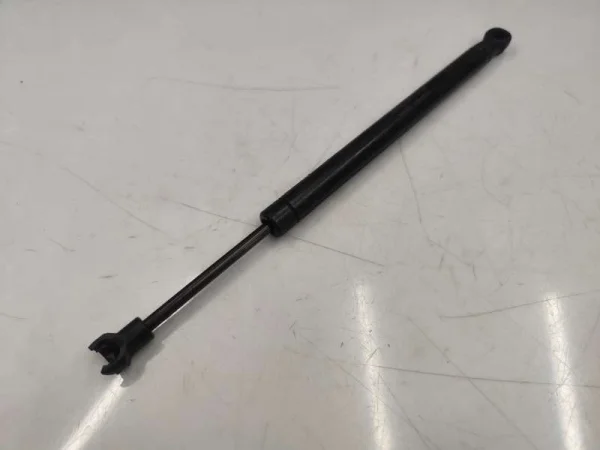 8K5827919 | Audi A4 Bagaj Amortisörü VAG