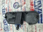 97062807300 | Porsche Panamera Sol Silecek Su Fıskiyesi - 1