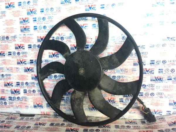 7P5121203 | Elektrikli Radyatör Fanı VAG