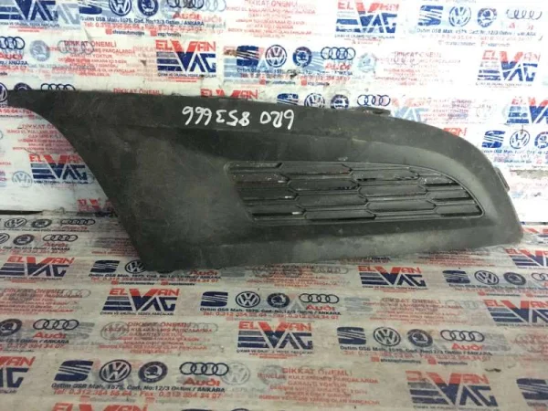 6R0853666 | Sağ Sis Kapağı VAG