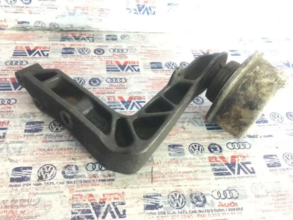028199207E | VW Transporter Motor Takozu VAG