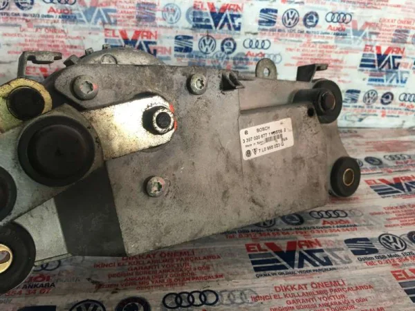 7L0955023Q | Ön Silecek Mekanizması VAG